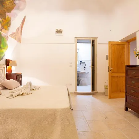 Trullo Arteanima لوكوروتوندو